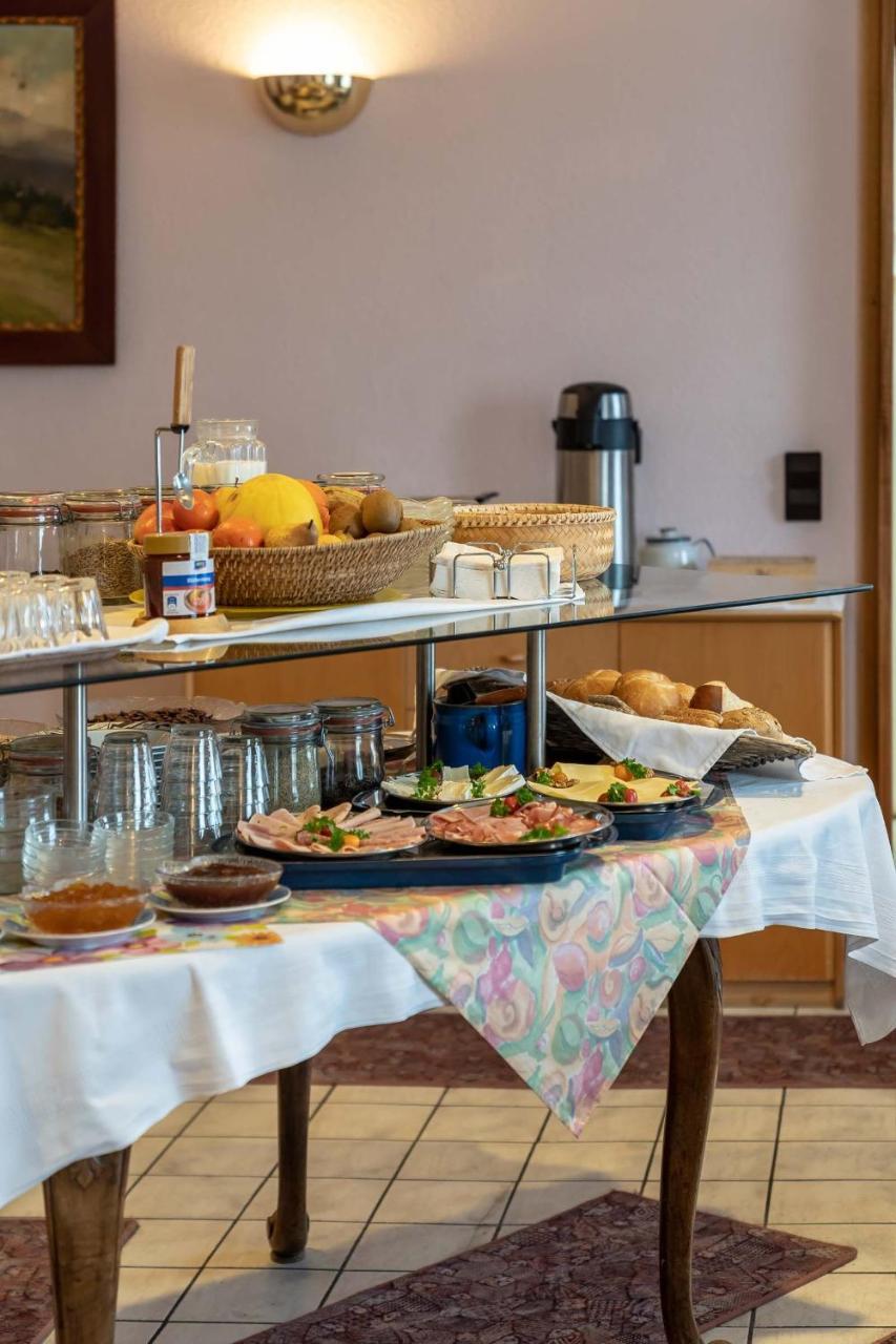 Enjoyhotel Garni Korntal Stuttgart B&B Parkplatz Sprinter Esterno foto